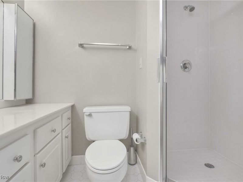 12550 Lake Avenue, Unit 706, Lakewood, OH 44107 Photo 35