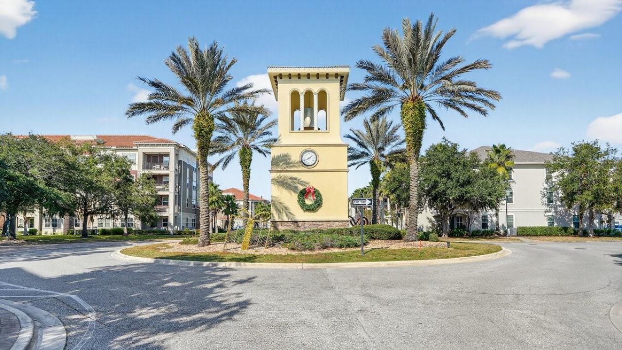 384 Leoni Street, New Smyrna Beach, FL 32168 Photo