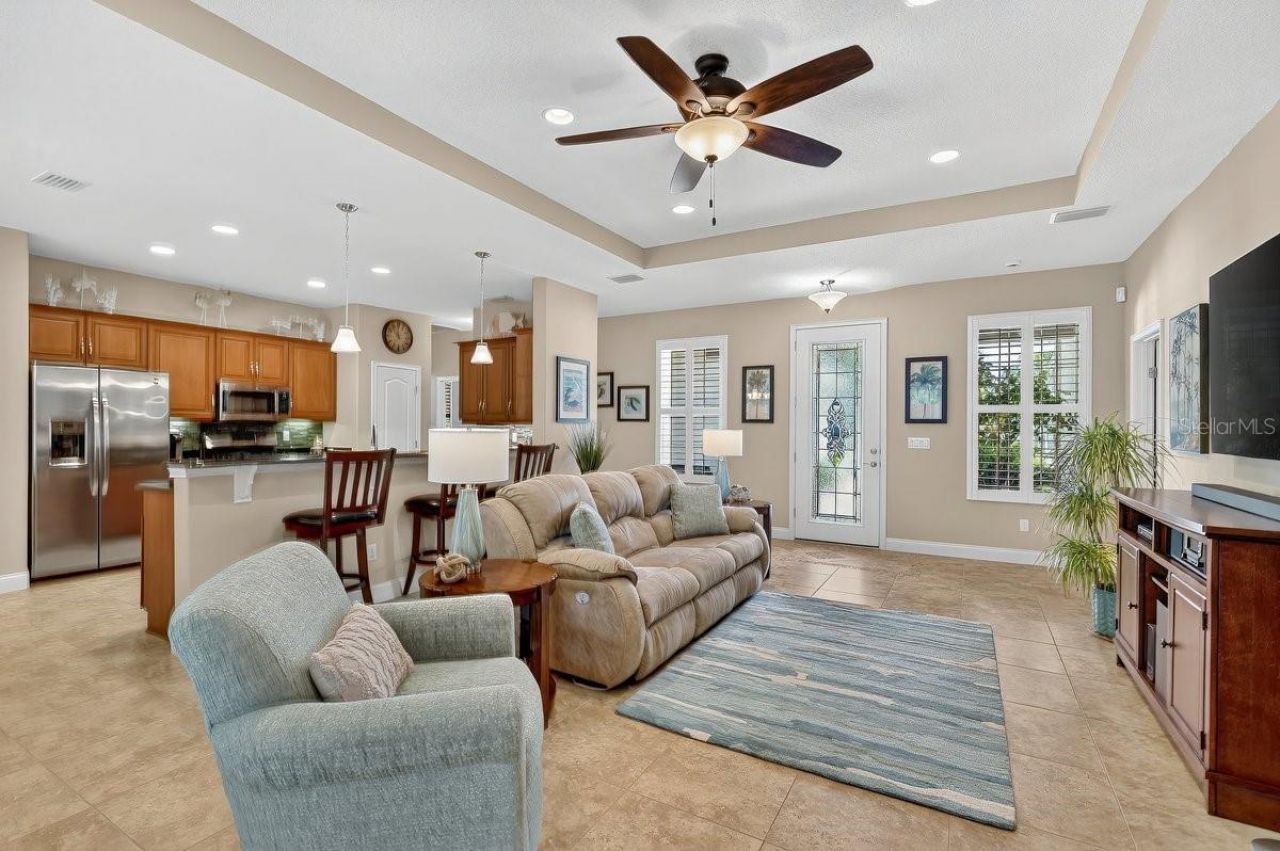 384 Leoni Street, New Smyrna Beach, FL 32168 Photo