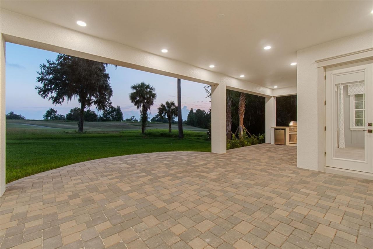 6470 Summit View Drive, Brooksville, FL 34601 Photo