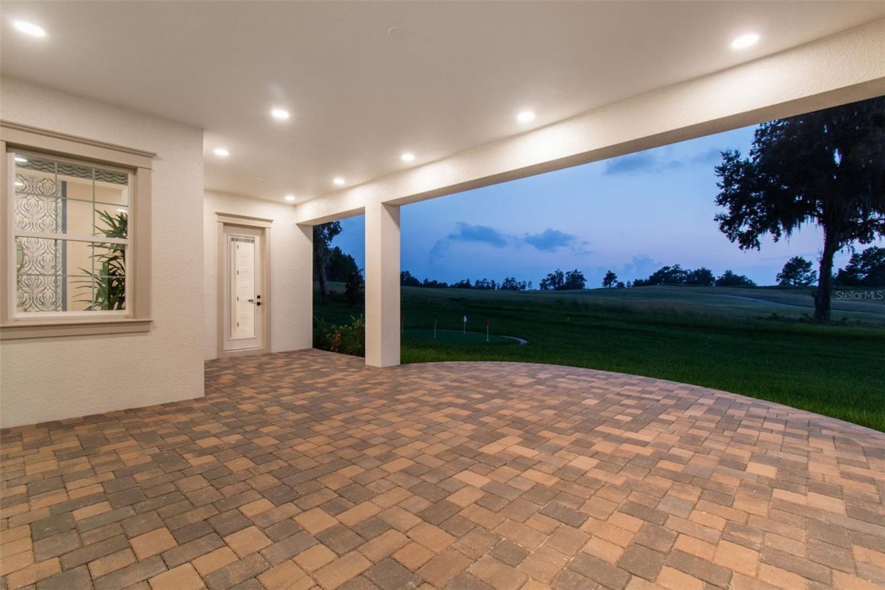 6470 Summit View Drive, Brooksville, FL 34601 Photo