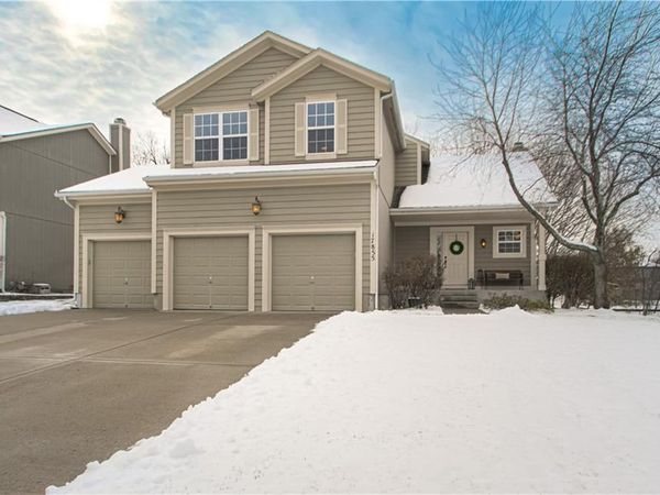 17855 W 160TH Street, Olathe, KS 66062