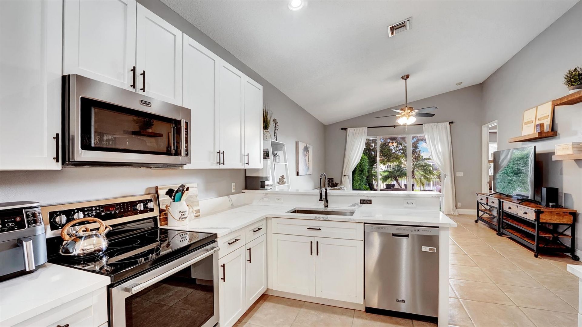 7373 Via Leonardo, Lake Worth, FL 33467 Photo