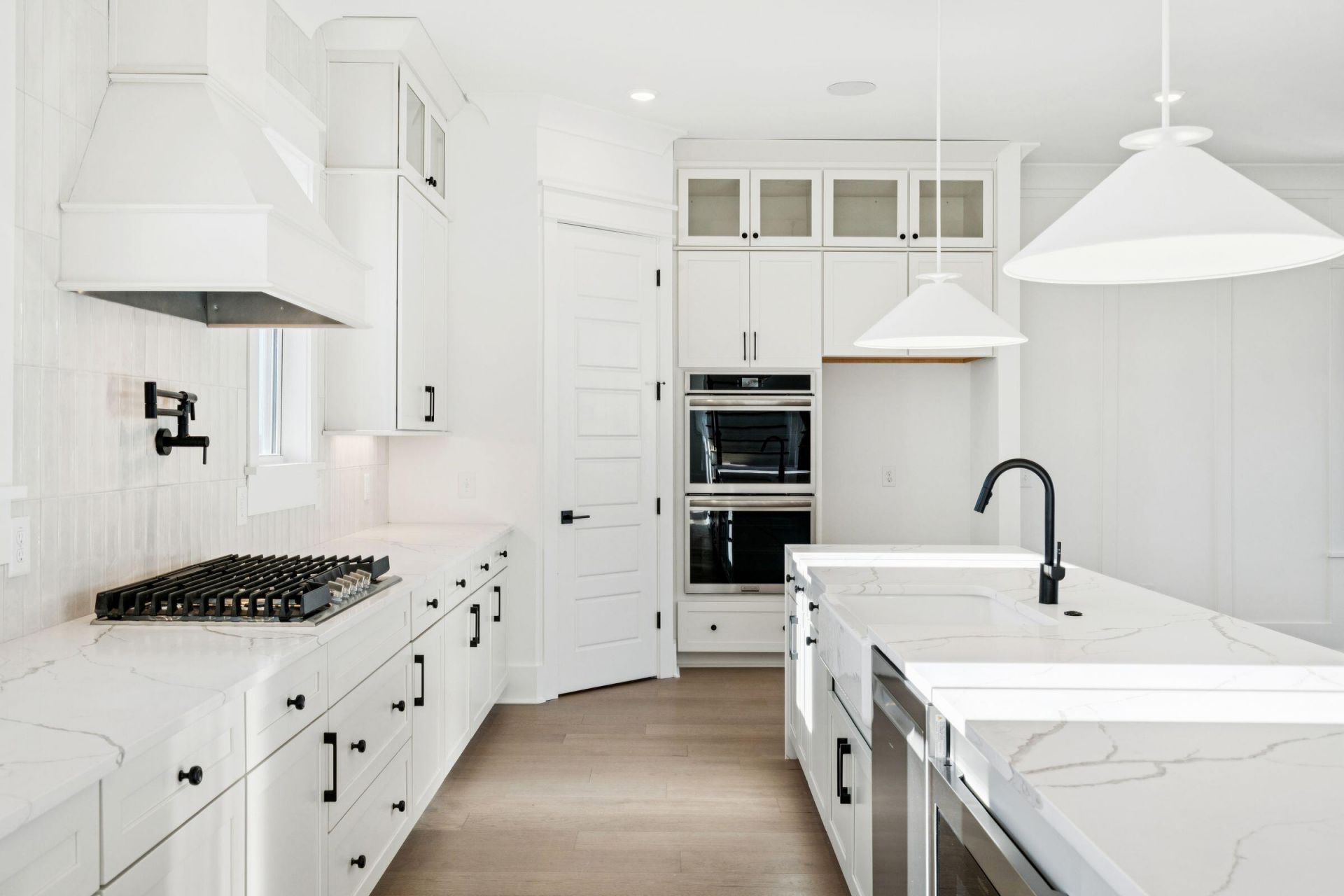 3908 Seafood Road Photo 16