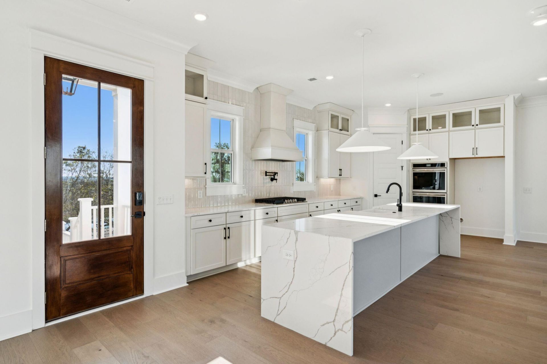 3908 Seafood Road Photo 18
