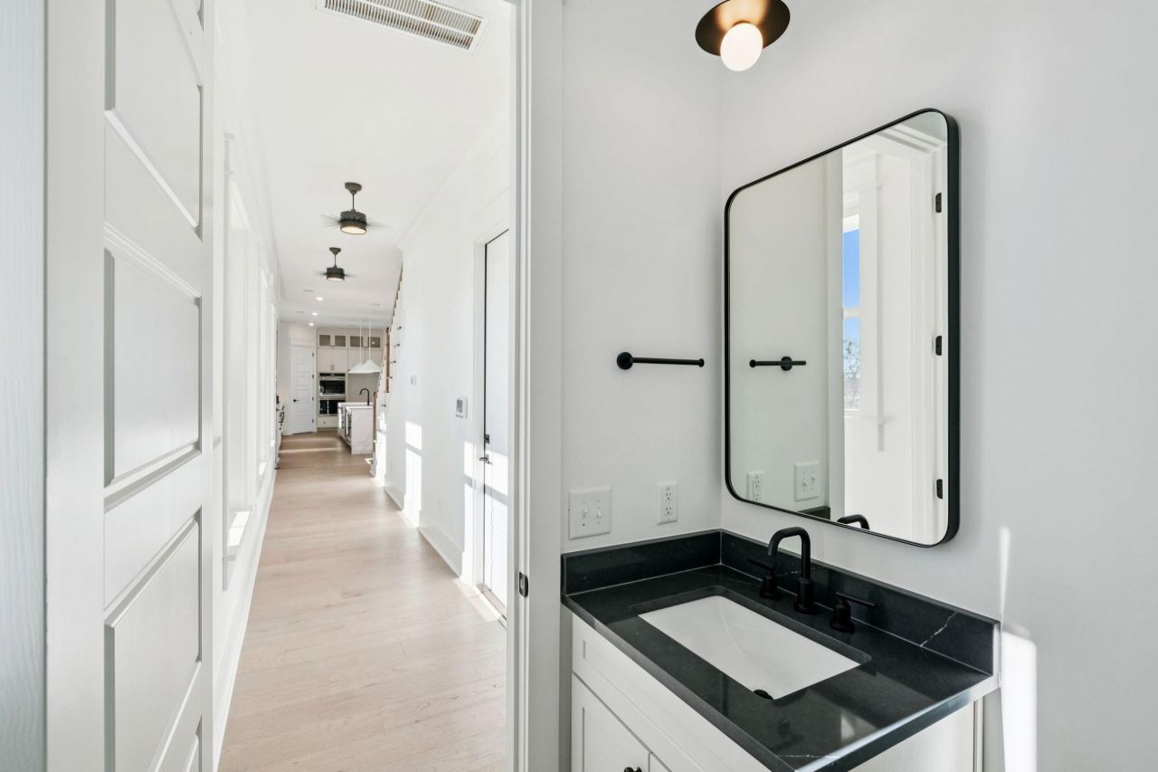 3908 Seafood Lane Photo 45