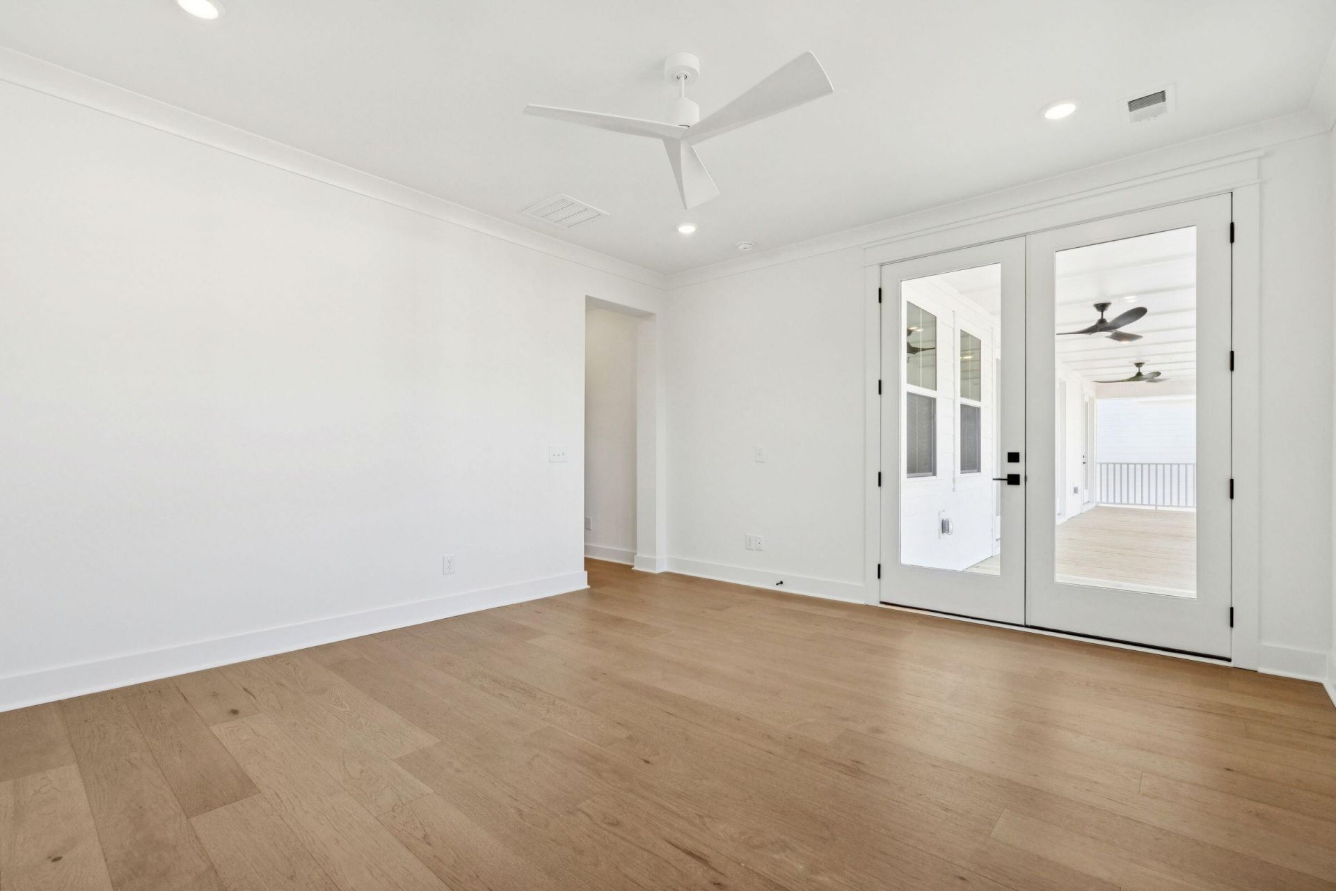 3908 Seafood Road Photo 52