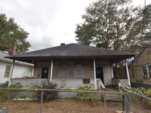 68 Poplar Street, Porterdale, GA 30014