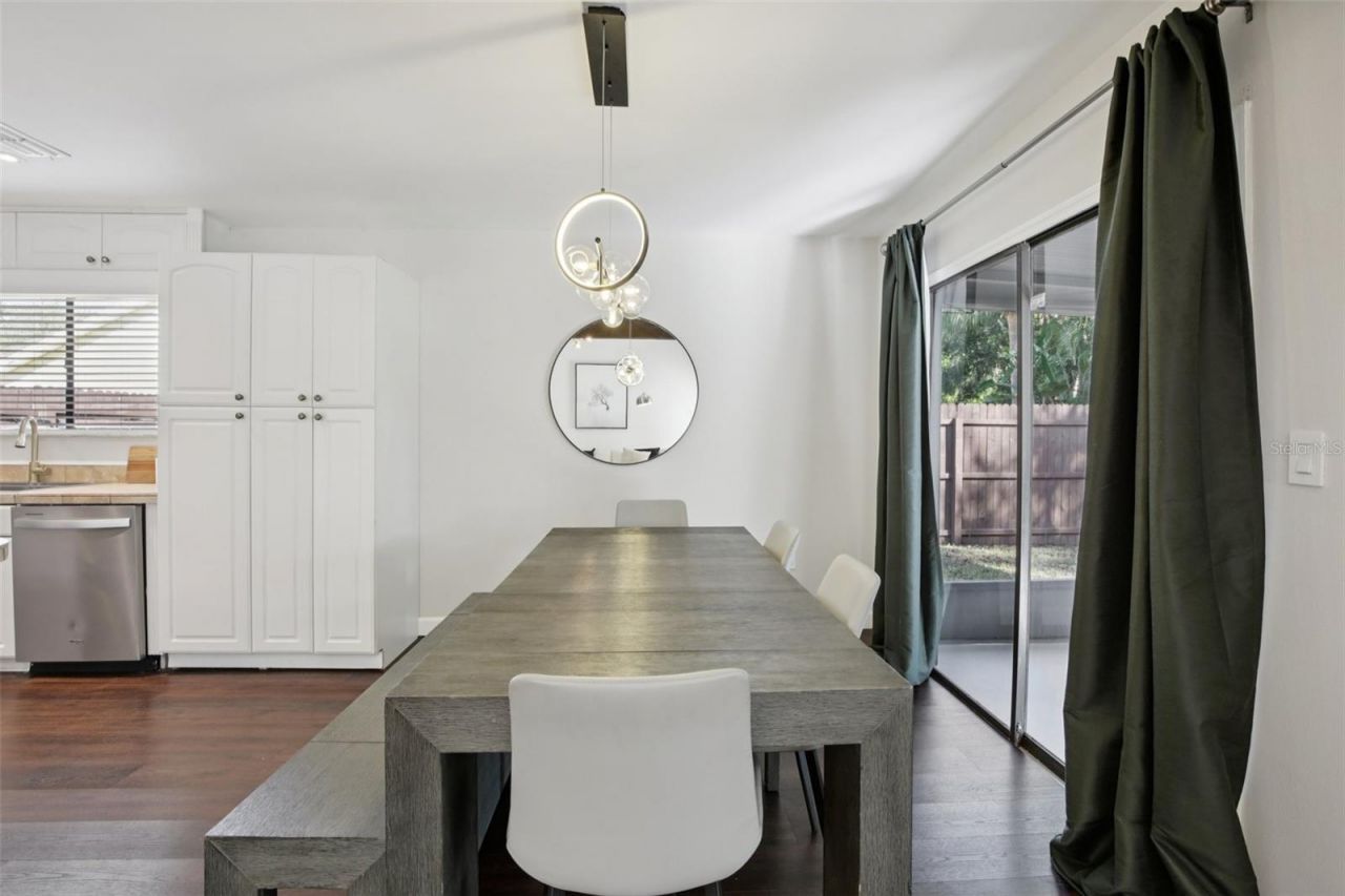 665 Eastpointe Parkway, Sarasota, FL 34232 Photo