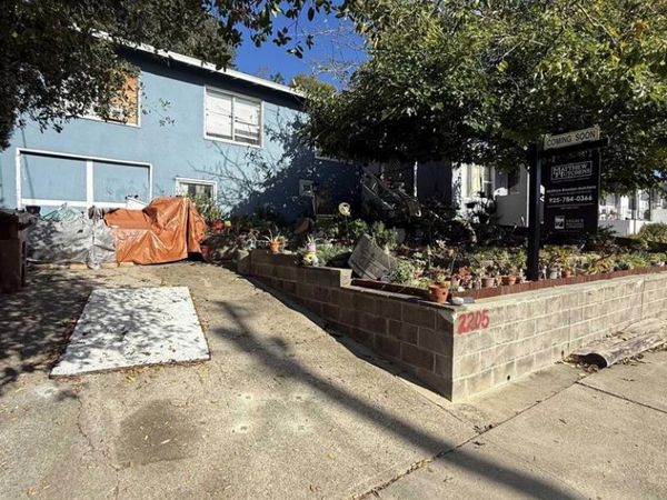 2205 Scenic Avenue, Martinez, CA 94533