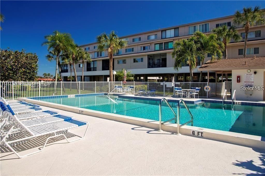 9604 Cortez Road W, Unit 421, Bradenton, FL 34210 Photo