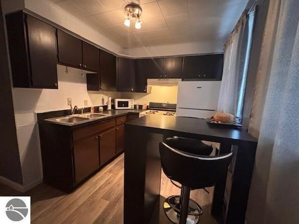 7963 State Street E, Central Lake, MI 49622