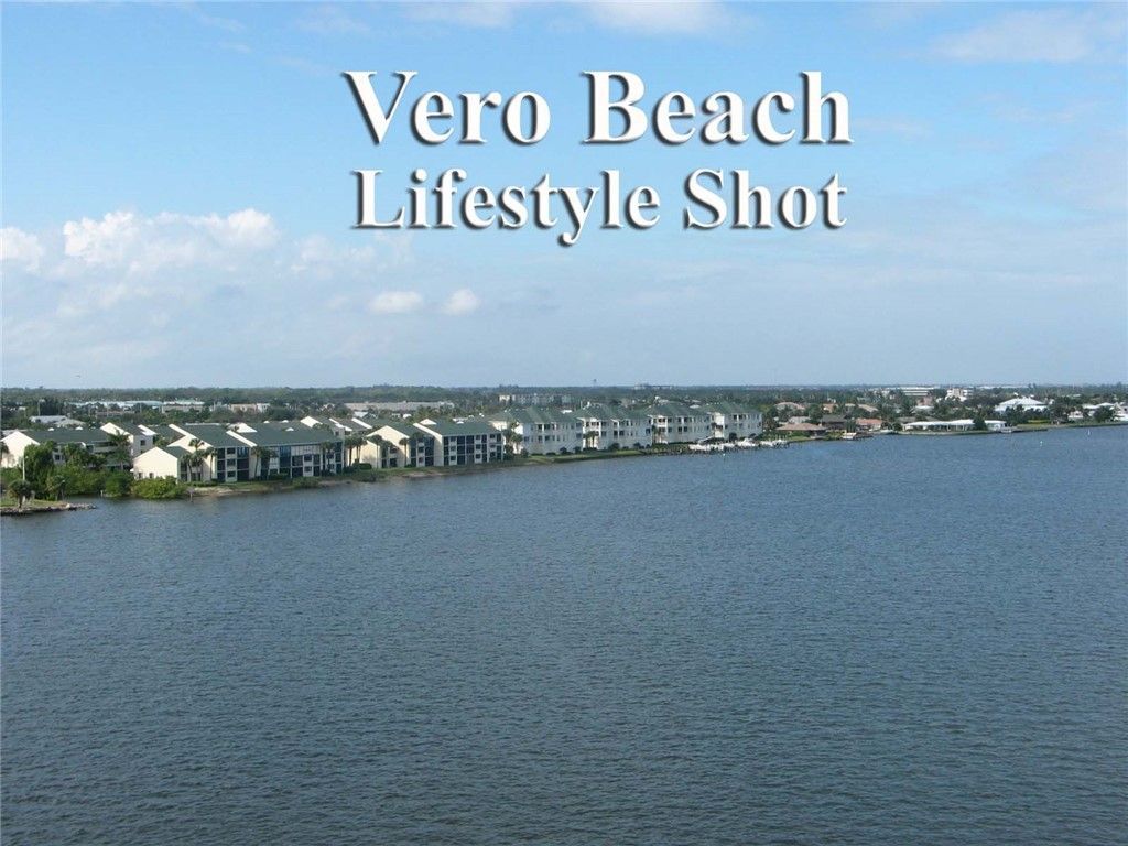 201 Spyglass Lane, Unit 201, Vero Beach, FL 32963 Photo