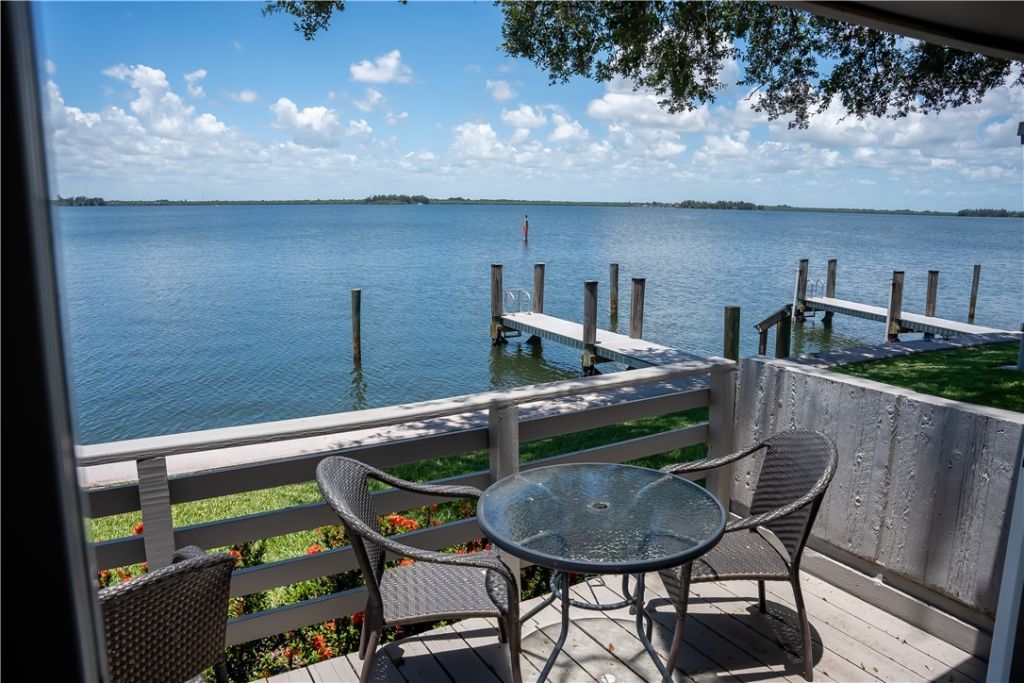 201 Spyglass Lane, Unit 201, Vero Beach, FL 32963 Photo