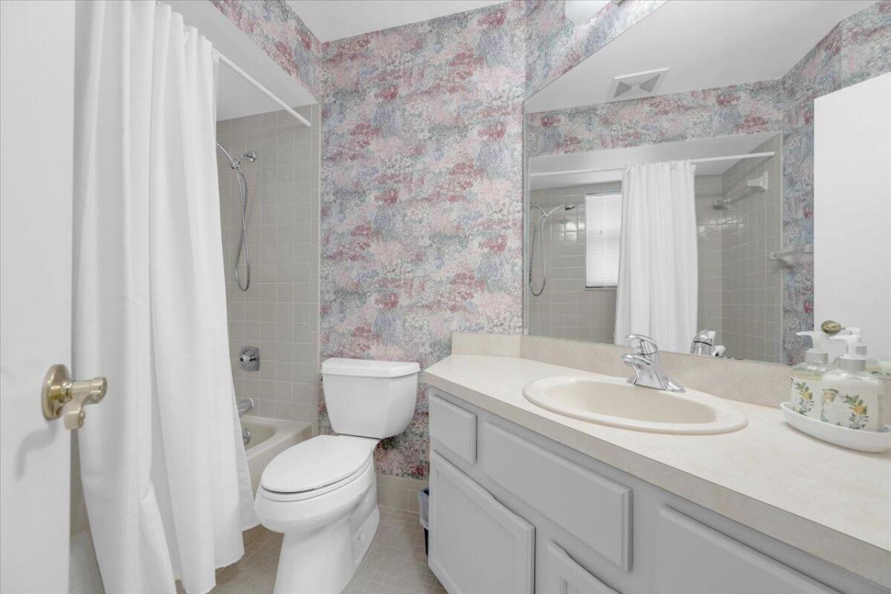 1127 E Seminole Avenue E, Unit 29d, Jupiter, FL 33477 Photo