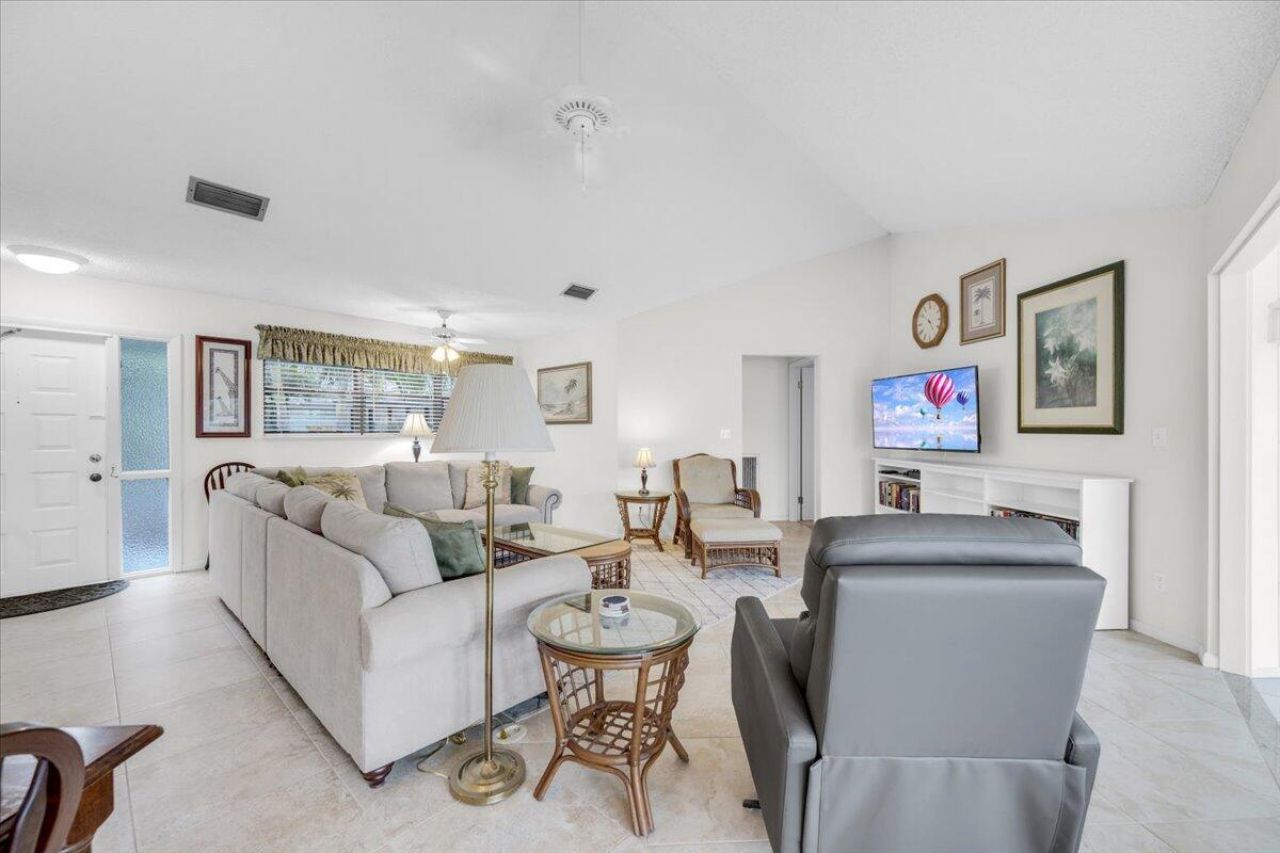 1127 E Seminole Avenue E, Unit 29d, Jupiter, FL 33477 Photo