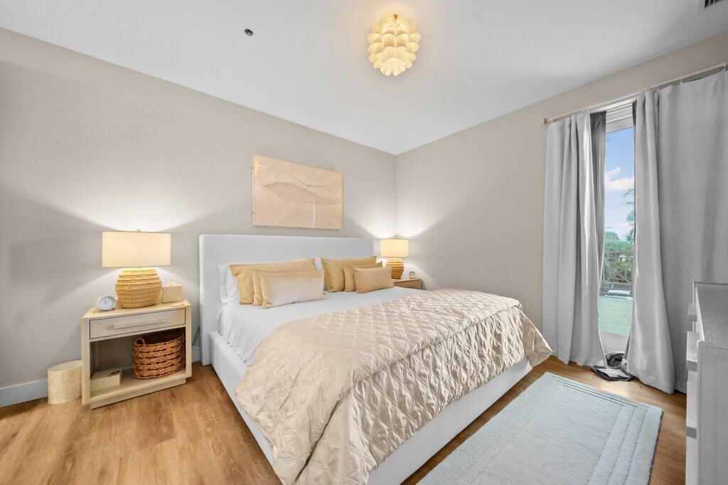 41 SW Seminole Street, Unit 205, Stuart, FL 34994 Photo