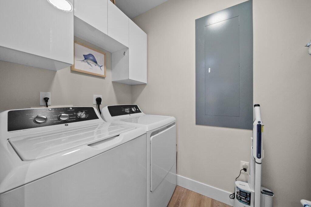 41 SW Seminole Street, Unit 205, Stuart, FL 34994 Photo