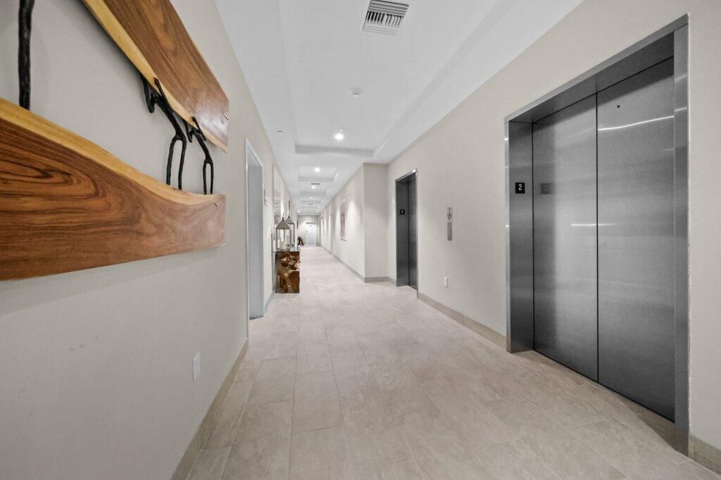 41 SW Seminole Street, Unit 205, Stuart, FL 34994 Photo