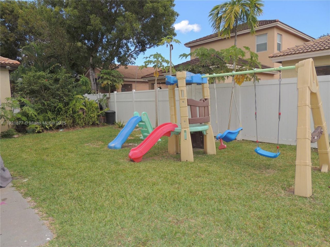 959 NE 37th Ave, Homestead, FL 33033 Photo