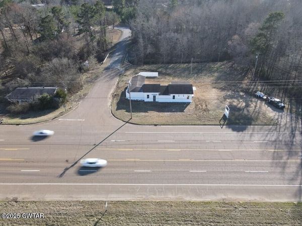 600 Us Highway 64 Highway, Adamsville, TN 38310