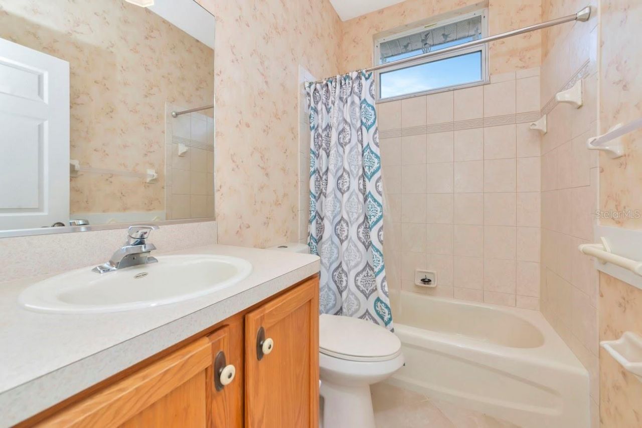 1494 Millbrook Circle, Bradenton, FL 34212 Photo