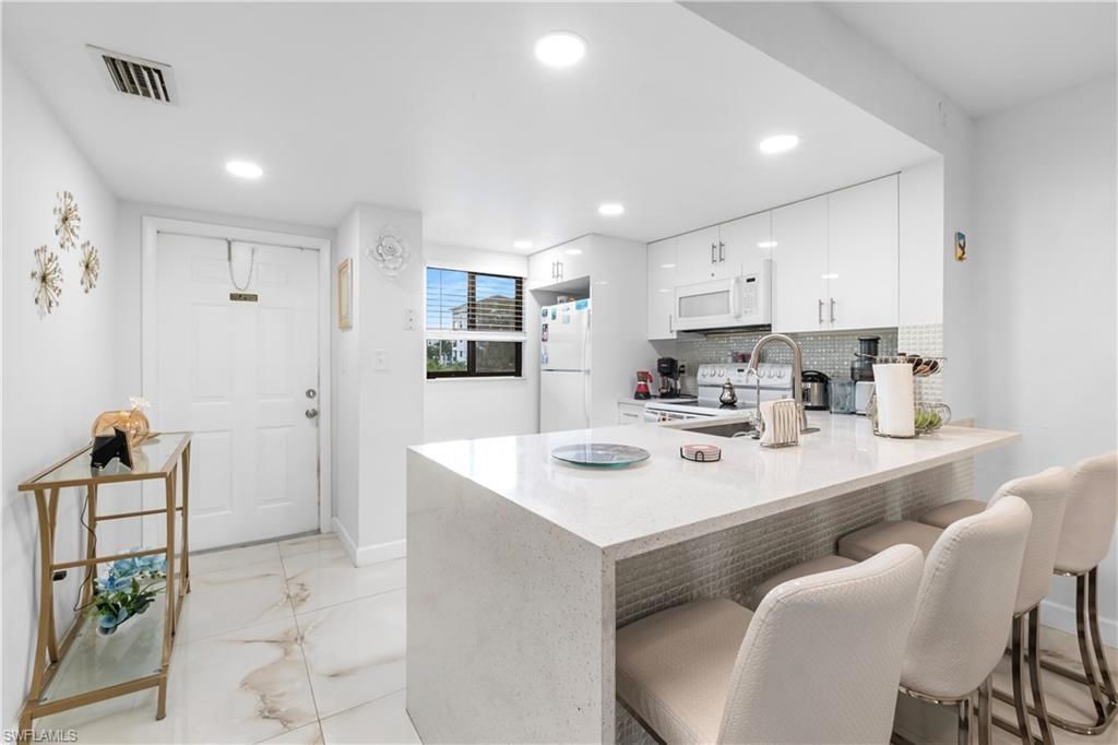 4790 S Cleveland Ave, Unit 1706, Fort Myers, FL 33907 Photo