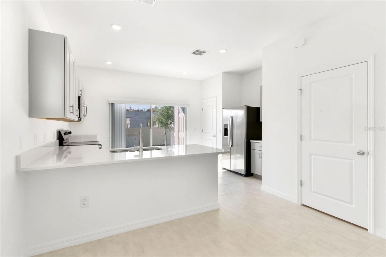 2987 Skyline Loop, Kissimmee, FL 34758 Photo