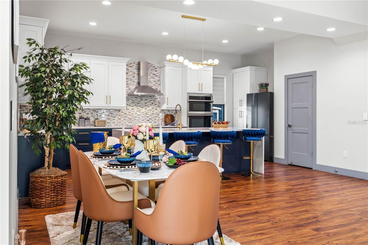 6325 11th Avenue S, Gulfport, FL 33707 Photo