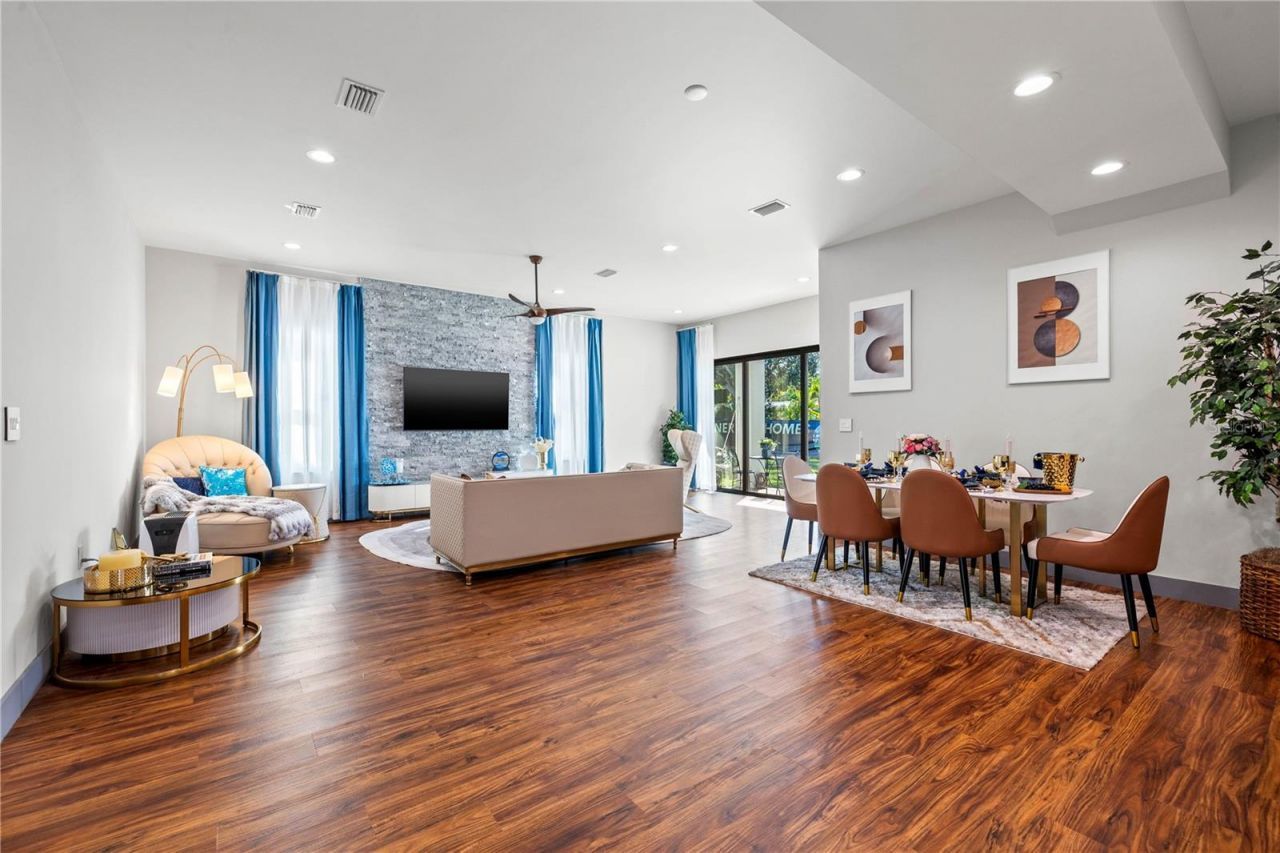 6325 11th Avenue S, Gulfport, FL 33707 Photo