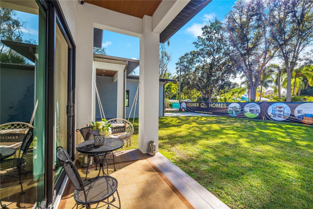 6325 11th Avenue S, Gulfport, FL 33707 Photo