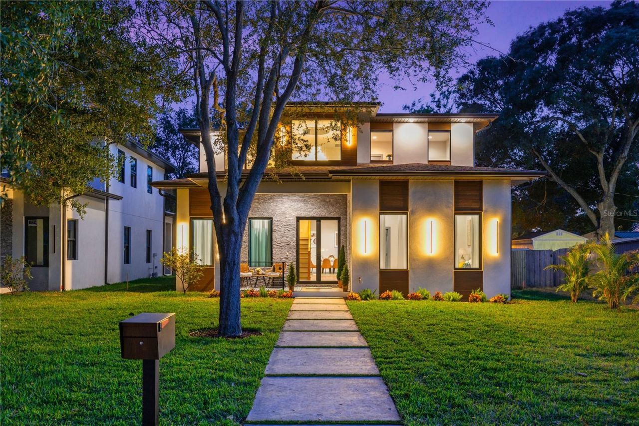 6325 11th Avenue S, Gulfport, FL 33707 Photo