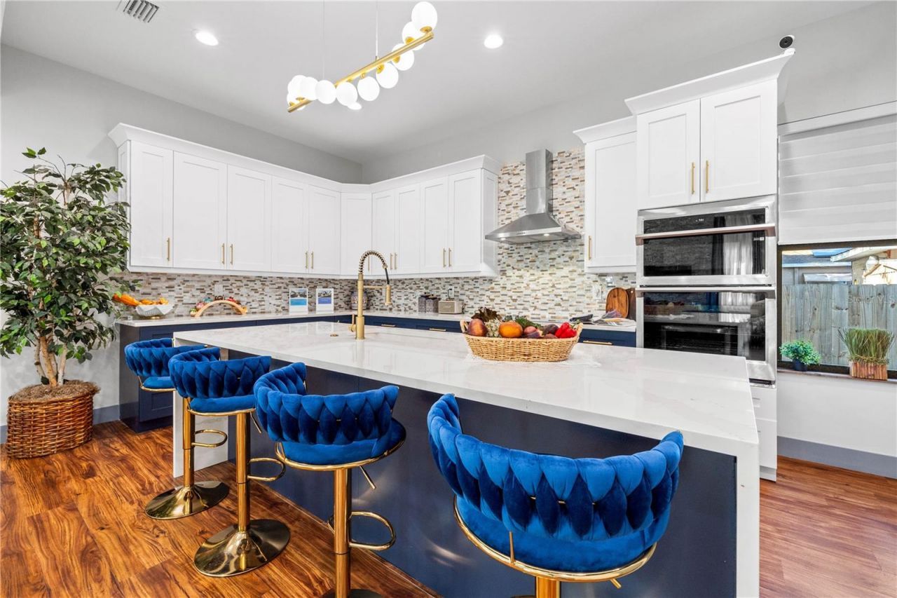 6325 11th Avenue S, Gulfport, FL 33707 Photo