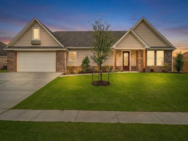 104 Skyline Drive, Glen Rose, TX 76043