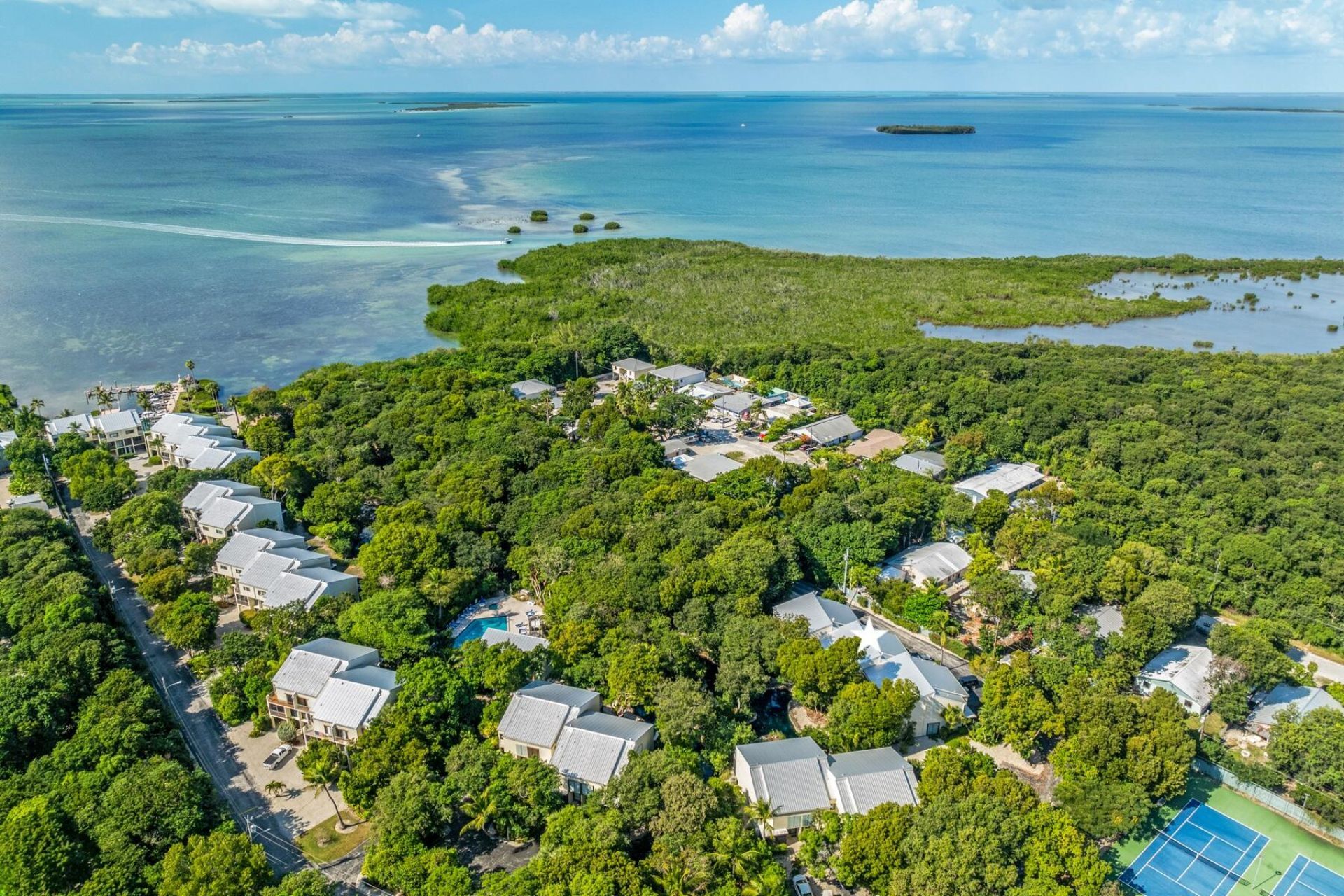 94220 Overseas Highway, Unit 9C and 28', Tavernier, FL 33070 Photo