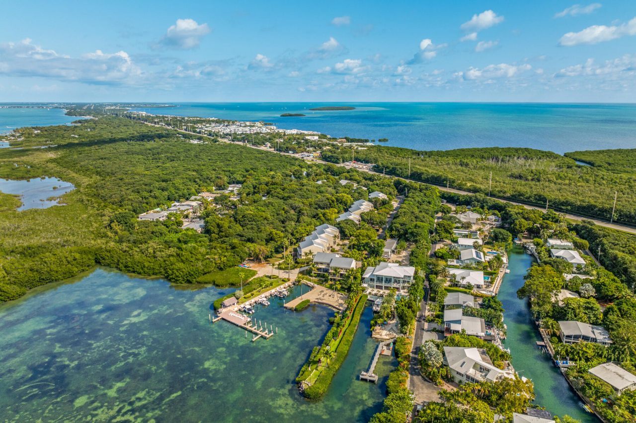94220 Overseas Highway, Unit 9C and 28', Tavernier, FL 33070 Photo