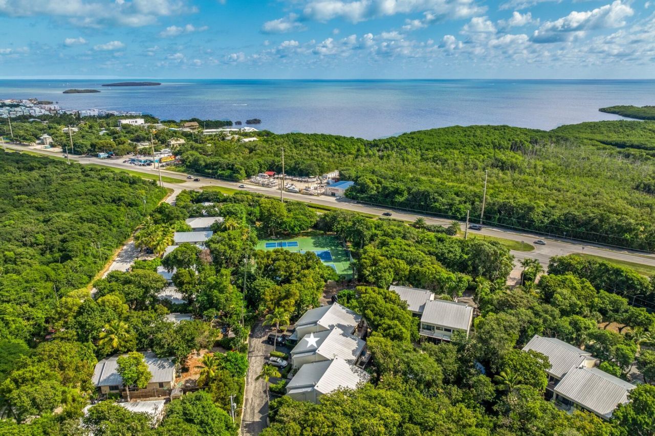 94220 Overseas Highway, Unit 9C and 28', Tavernier, FL 33070 Photo