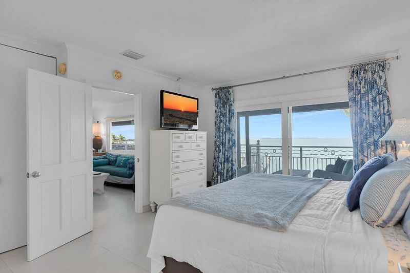 166 Bayview Drive, Islamorada, FL 33036 Photo