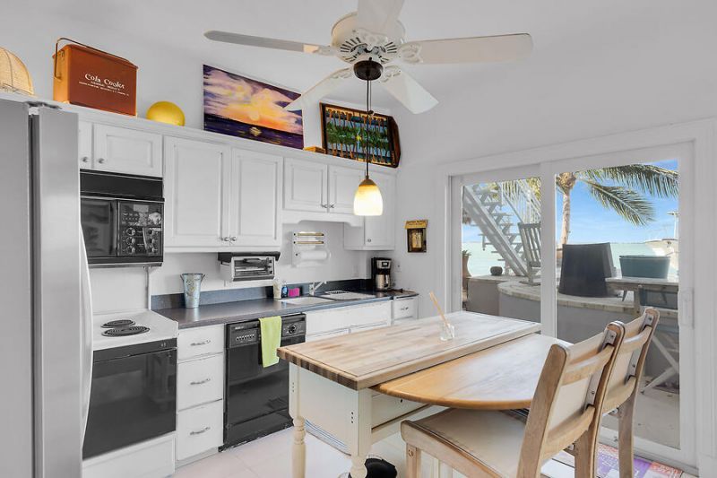 166 Bayview Drive, Islamorada, FL 33036 Photo