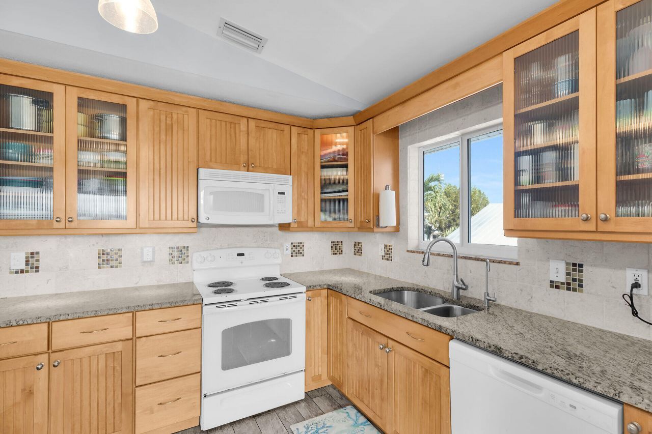 119 Primrose Lane, Long Key, FL 33001 Photo