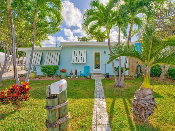 40 Pirates Drive, KEY LARGO, FL 33037