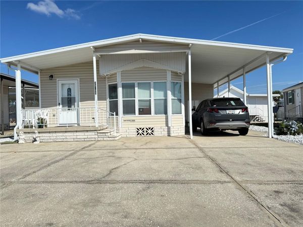 35109 GARBER LANE, Unit Lot 176, ZEPHYRHILLS, FL 33541