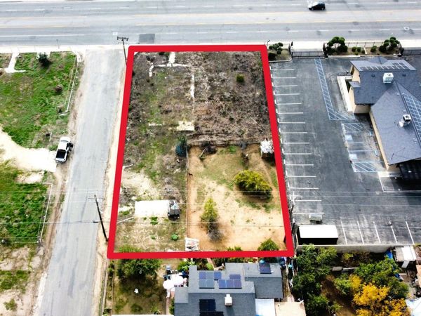 1836 Niles Street, Bakersfield, CA 93305