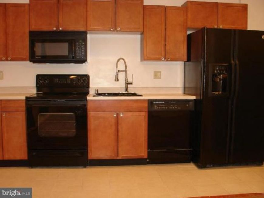 1717 E 25th Street, Baltimore, MD 21213 Main Photo