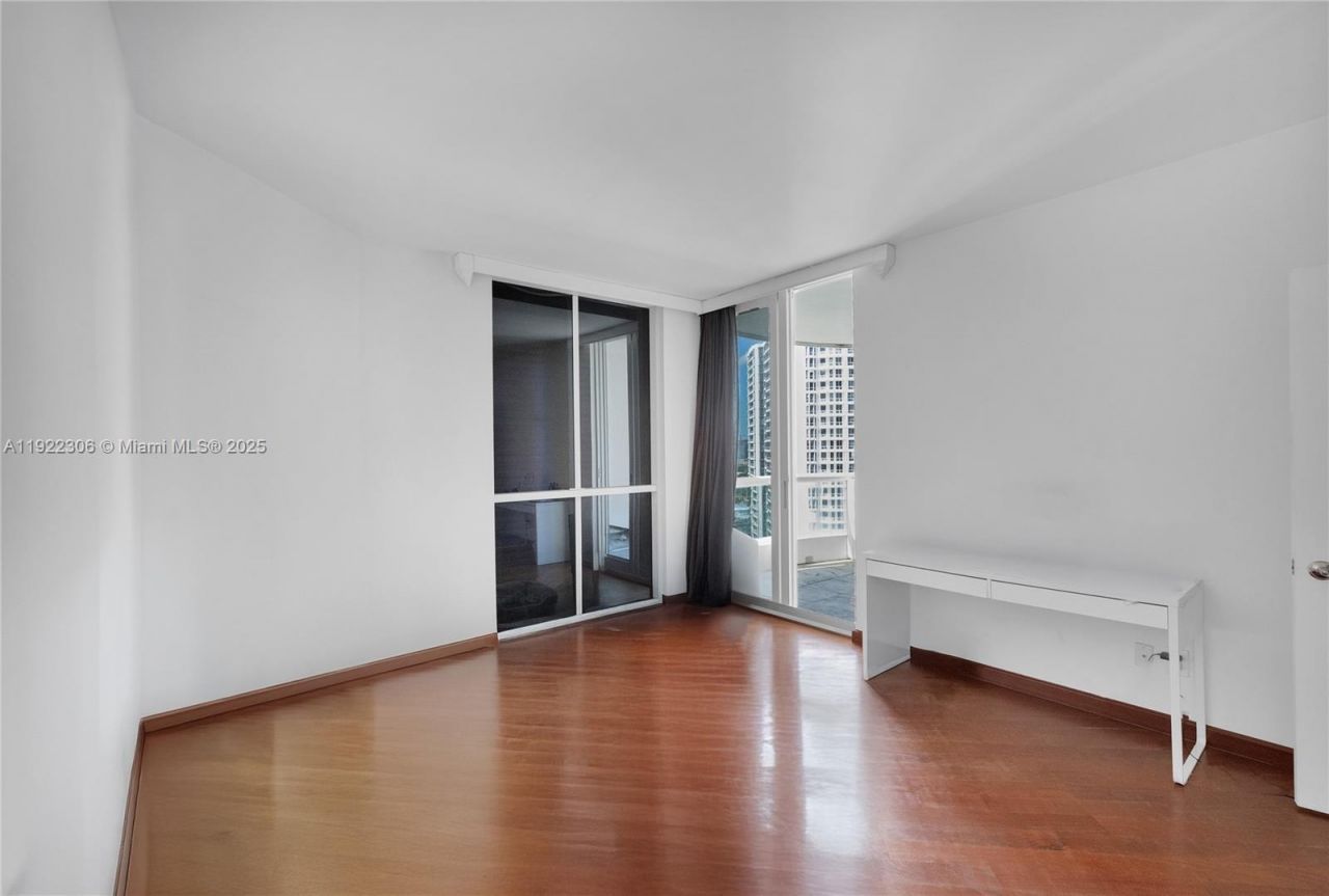 21050 Point Pl, Unit 2001, Aventura, FL 33180 Photo