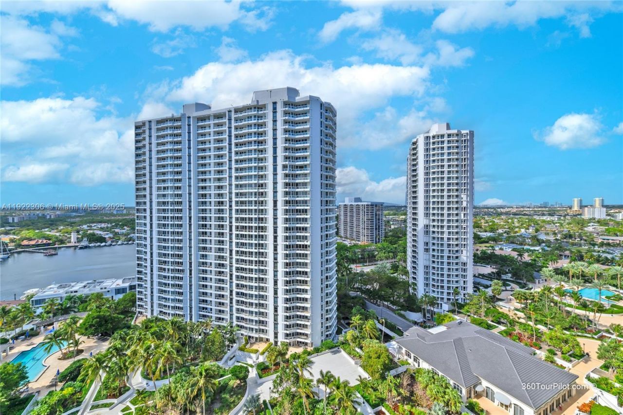 21050 Point Pl, Unit 2001, Aventura, FL 33180 Photo