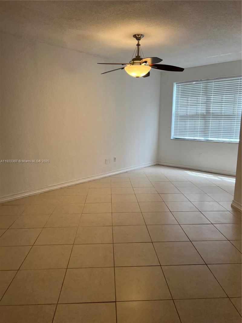 715 SW 148th Ave, Unit 611, Sunrise, FL 33325 Photo
