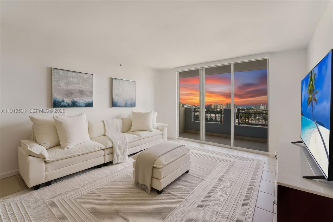 90 Alton Rd, Unit 1209, Miami Beach, FL 33139 Photo