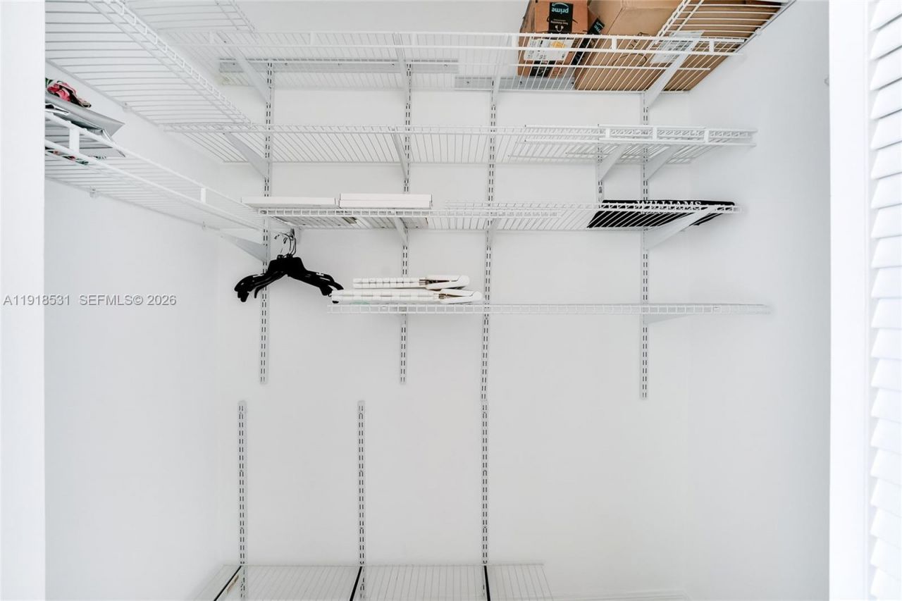 90 Alton Rd, Unit 1209, Miami Beach, FL 33139 Photo