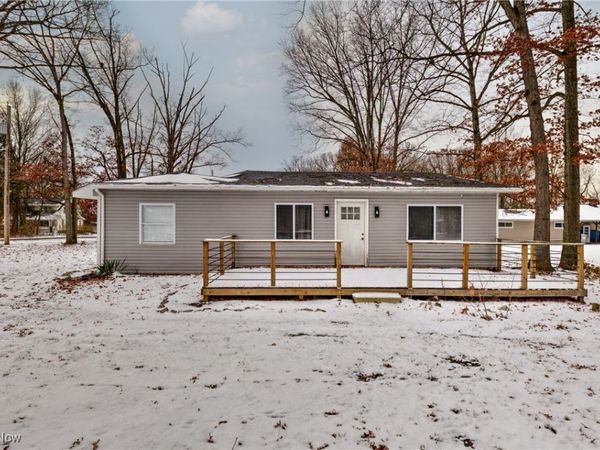 456 Mcdonald Avenue, McDonald, OH 44437